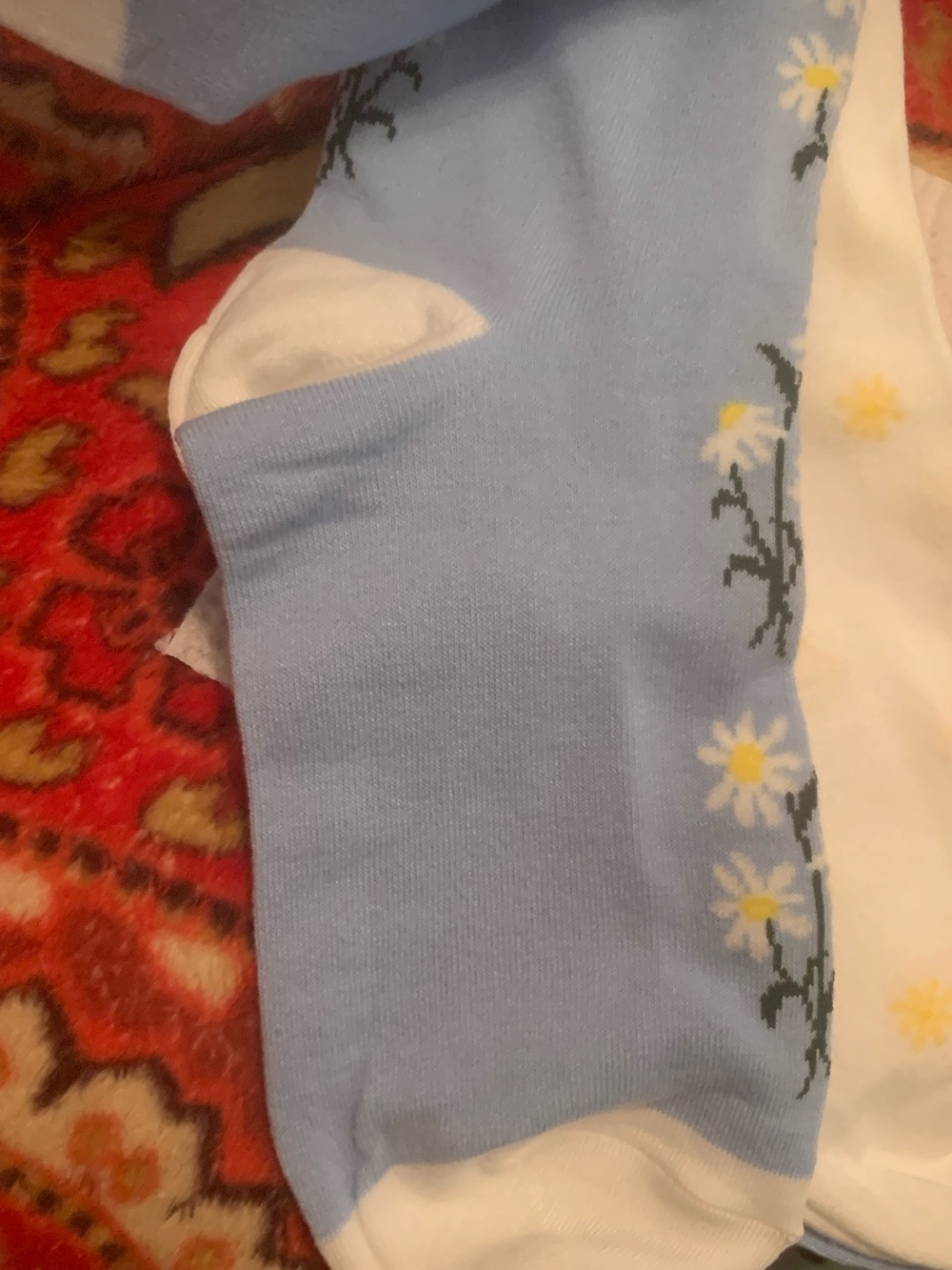 Old Navy Light Blue Daisy Quarter Crew Socks NWT